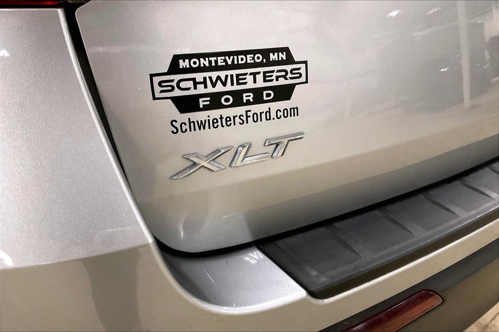 Certified 2020 Ford Explorer XLT w/ Equipment Group 202A AWD/4WD image 8