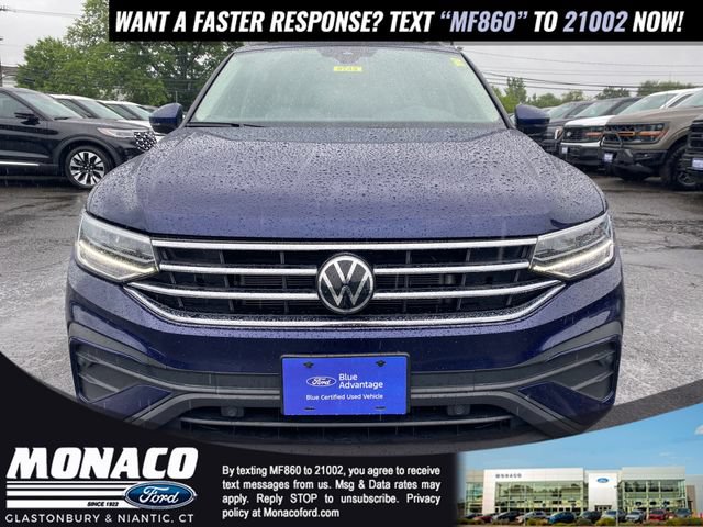 Used 2024 Volkswagen Tiguan SE w/ Panoramic Sunroof Package AWD/4WD image 3