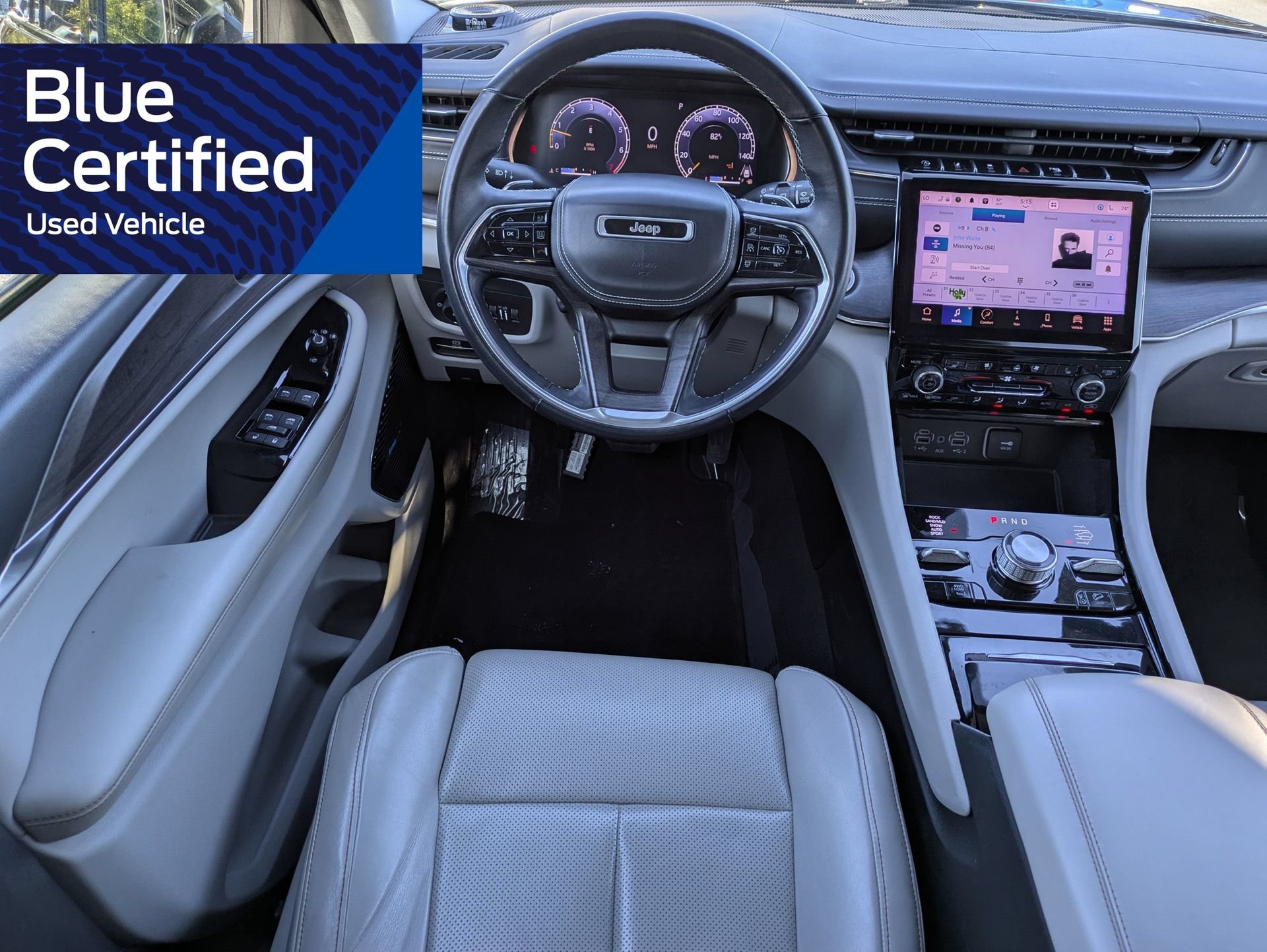 Used 2022 Jeep Grand Cherokee Overland w/ Luxury Tech Group IV AWD/4WD image 19