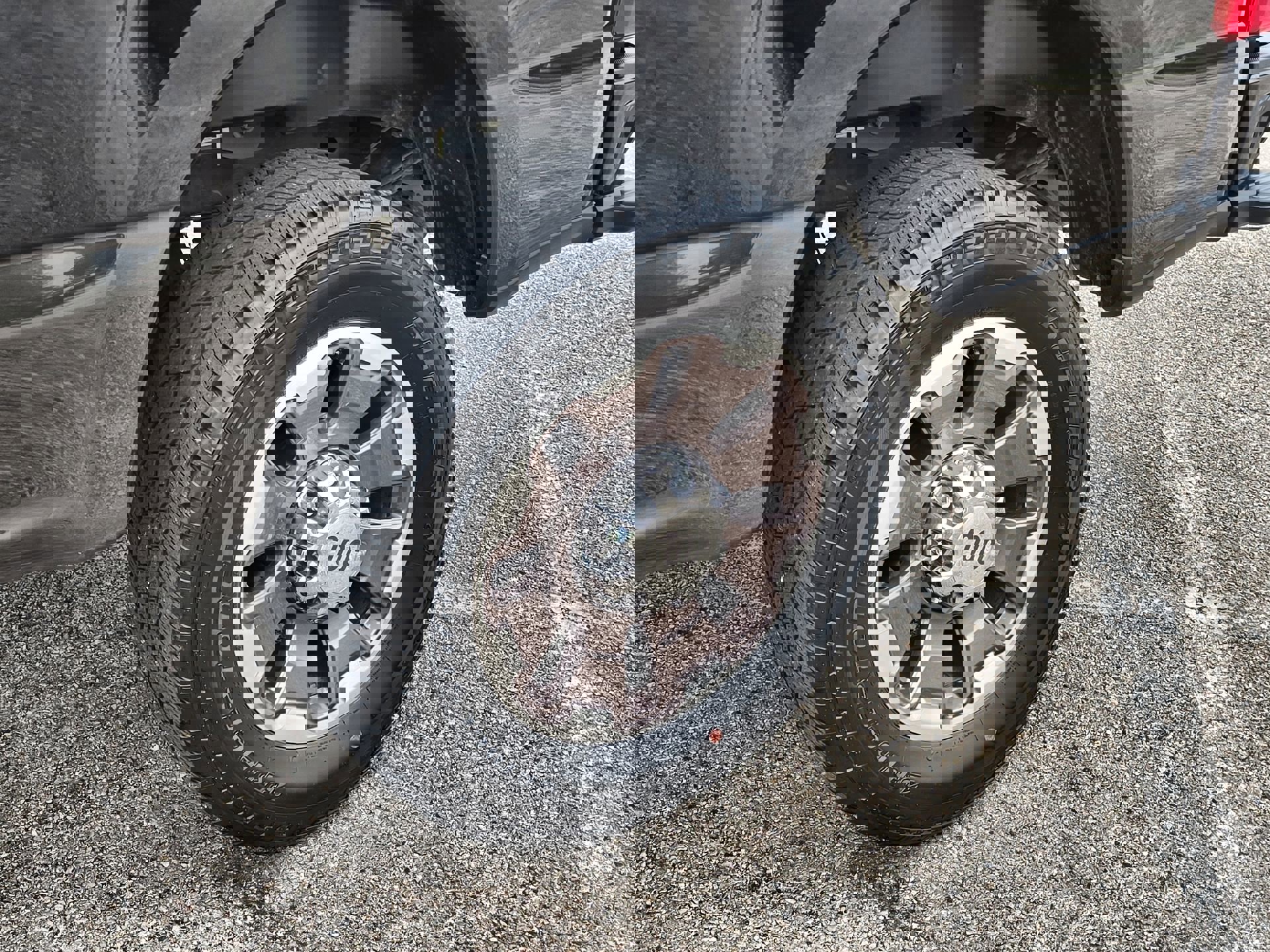 Certified 2024 Ford F350 King Ranch w/ FX4 Off-Road Package image 10