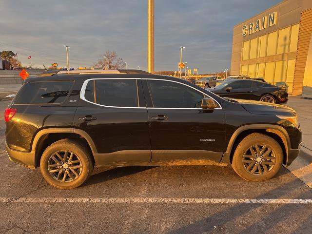 Used 2018 GMC Acadia SLT image 4