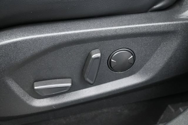 Certified 2024 Ford Edge ST-Line AWD/4WD image 12