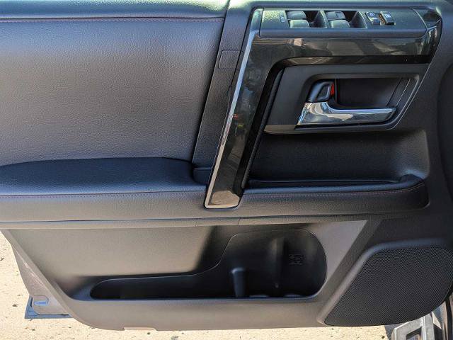 Used 2023 Toyota 4Runner TRD Off-Road Premium w/ Moonroof Package AWD/4WD image 15