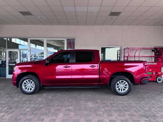 Used 2023 Chevrolet Silverado 1500 RST w/ Z71 Off-Road Package AWD/4WD image 2