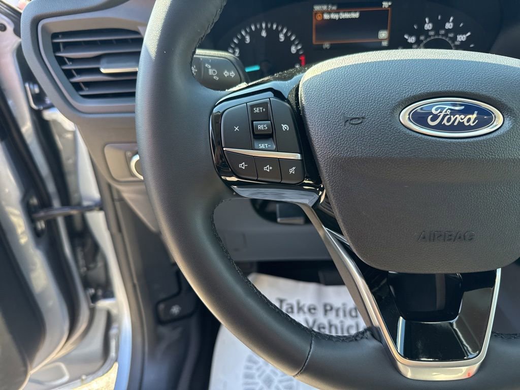 Certified 2022 Ford Escape SE w/ Cold Weather Package FWD image 14
