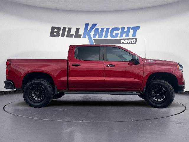 Used 2024 Chevrolet Silverado 1500 LT Trail Boss w/ LT Trail Boss Premium Package AWD/4WD image 6