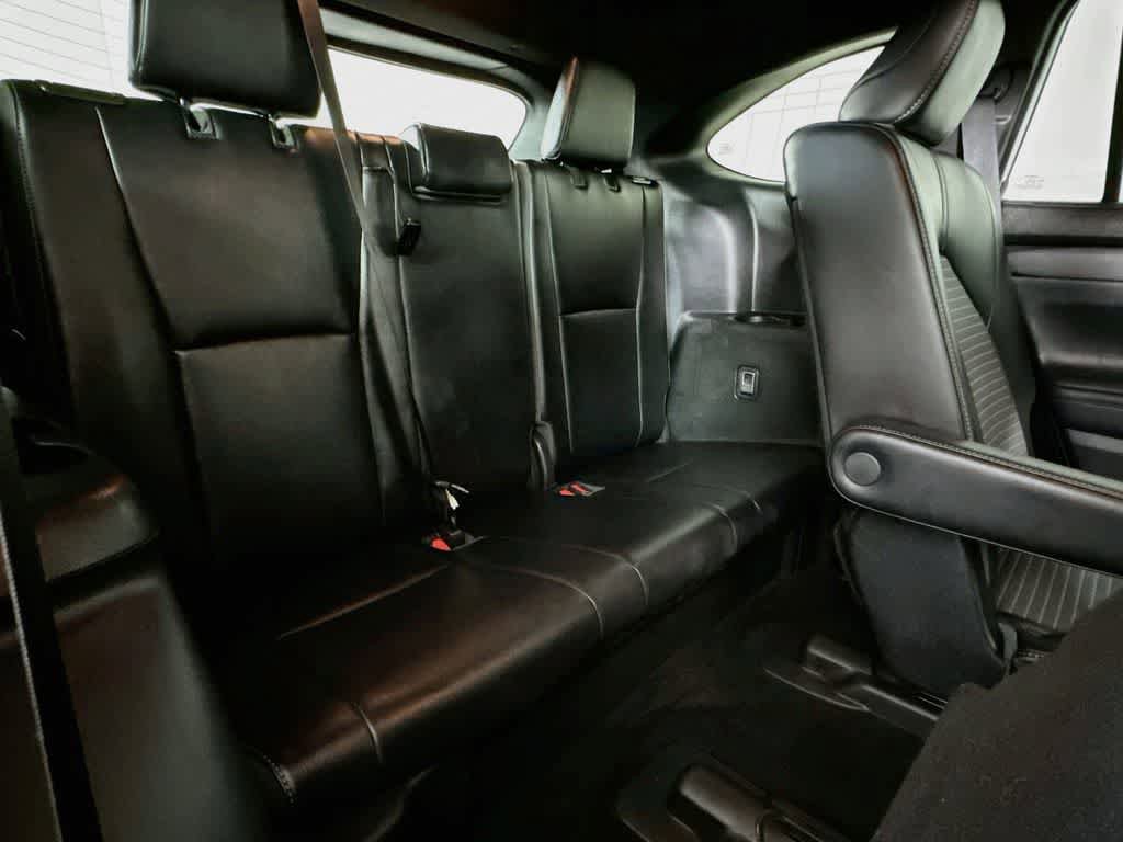Used 2022 Toyota Highlander XSE FWD image 31