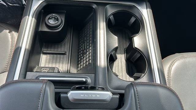 Certified 2025 Ford Expedition Active AWD/4WD image 24