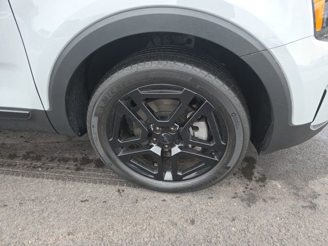 Used 2025 Kia Telluride SX Prestige X-Line image 5