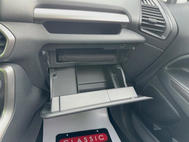 Certified 2022 Ford EcoSport SE image 18