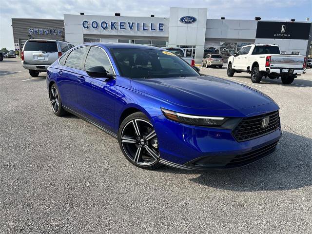 Used 2023 Honda Accord Sport image 2