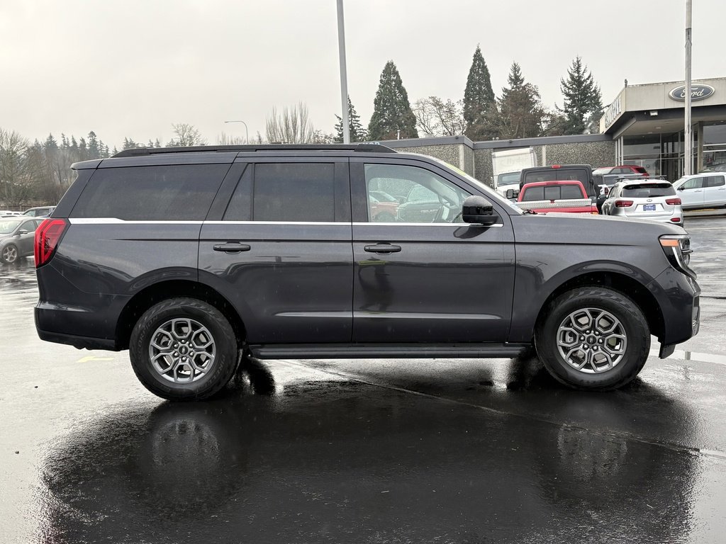 Certified 2025 Ford Expedition Active image 2