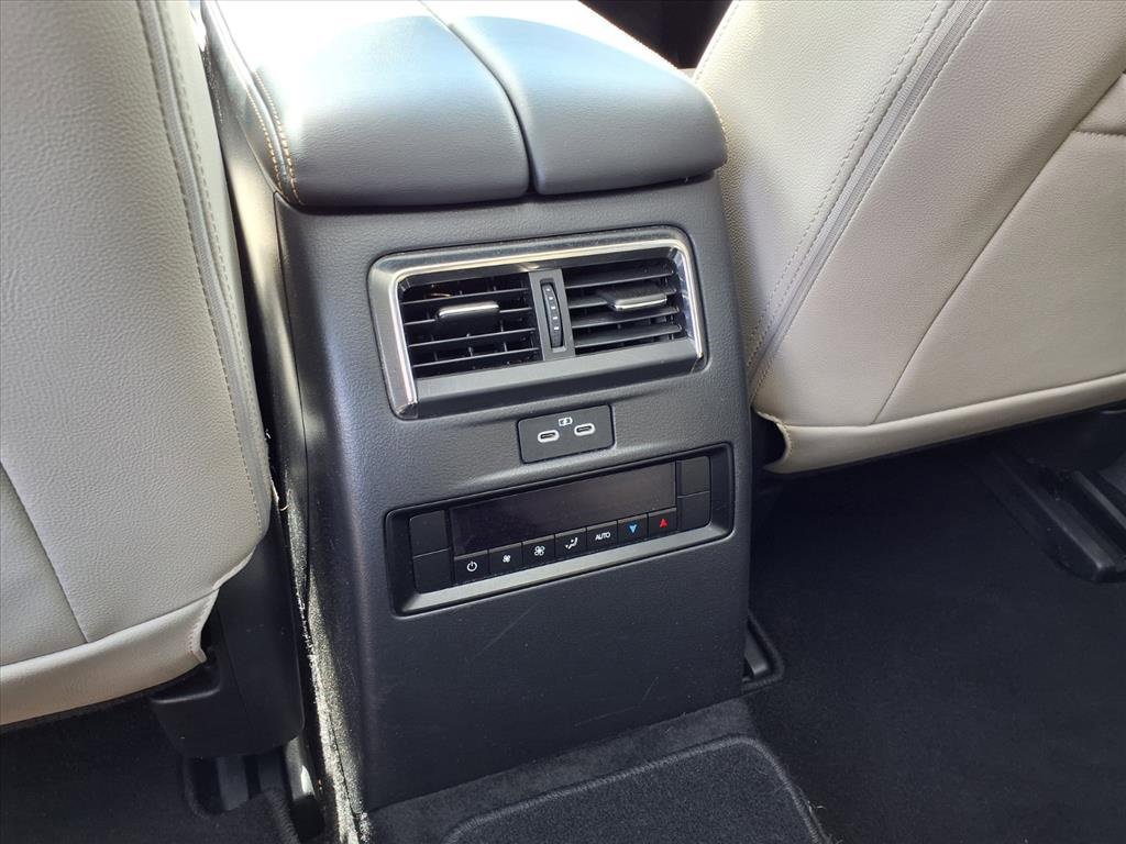 Used 2024 MAZDA CX-90 3.3 Turbo w/ Premium Package image 15