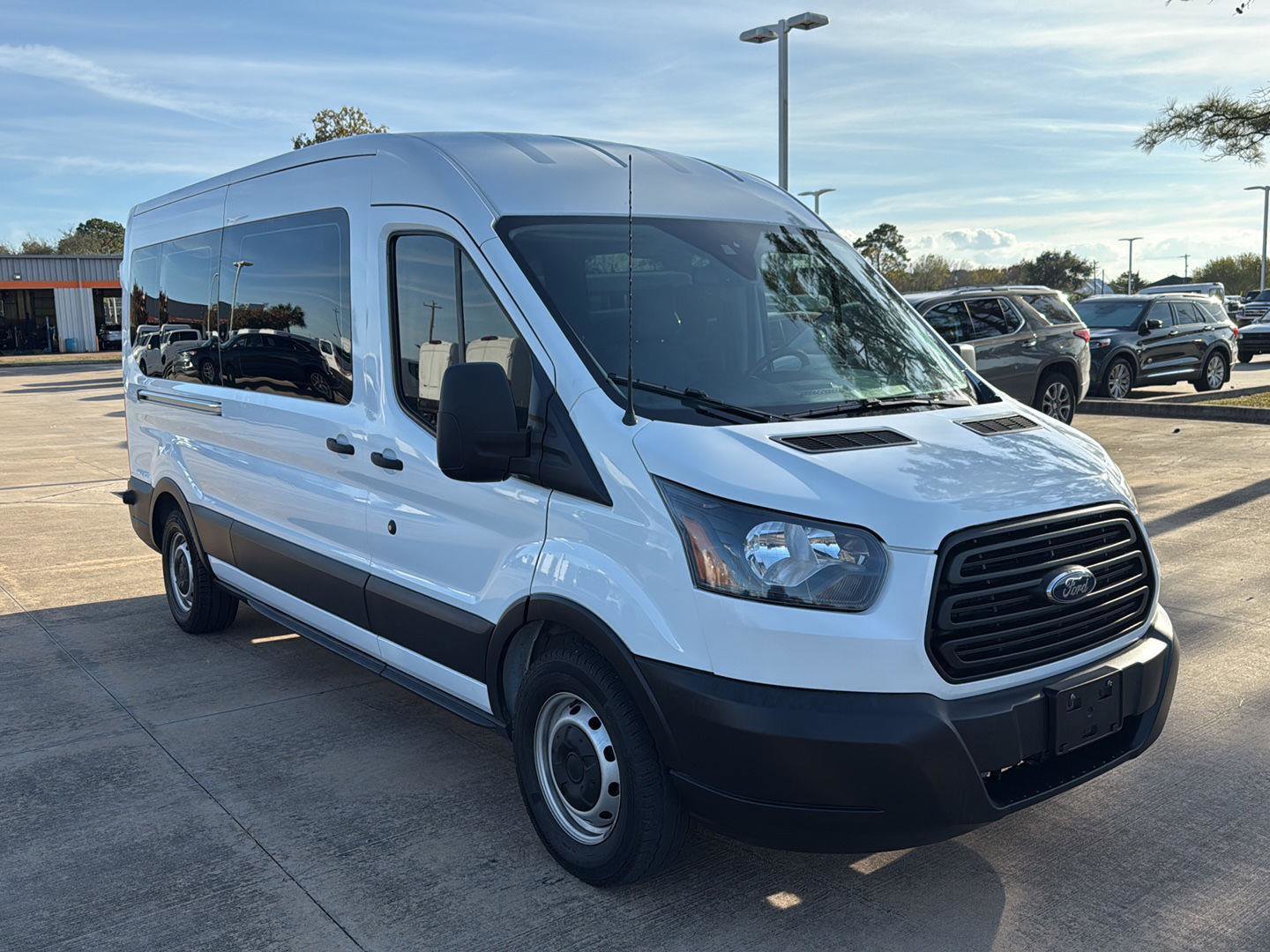 Certified 2019 Ford Transit 350 XL image 2