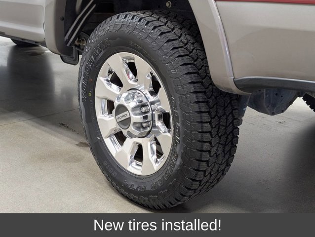 Certified 2019 Ford F350 Lariat w/ Chrome Package AWD/4WD image 2