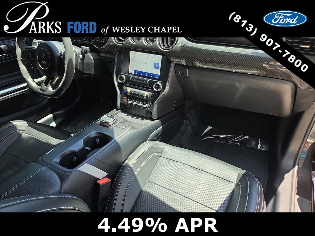 Certified 2022 Ford Mustang Shelby GT500 w/ Technology Package RWD image 9