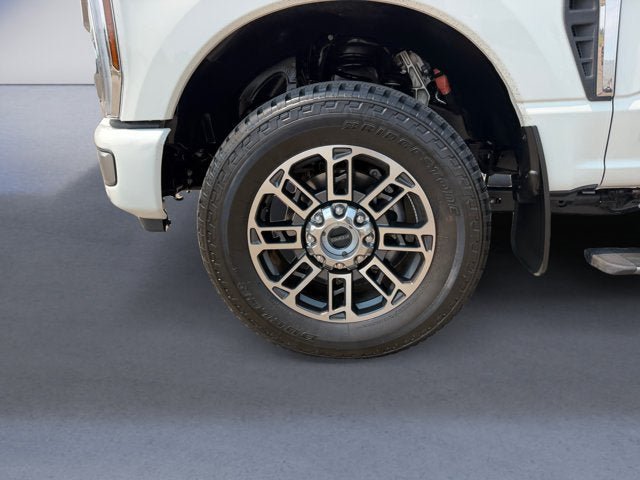 Certified 2026 Ford F250 Platinum w/ Platinum Plus Package AWD/4WD image 14