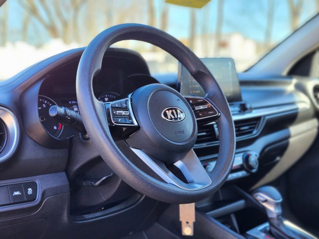 Used 2019 Kia Forte LXS image 19