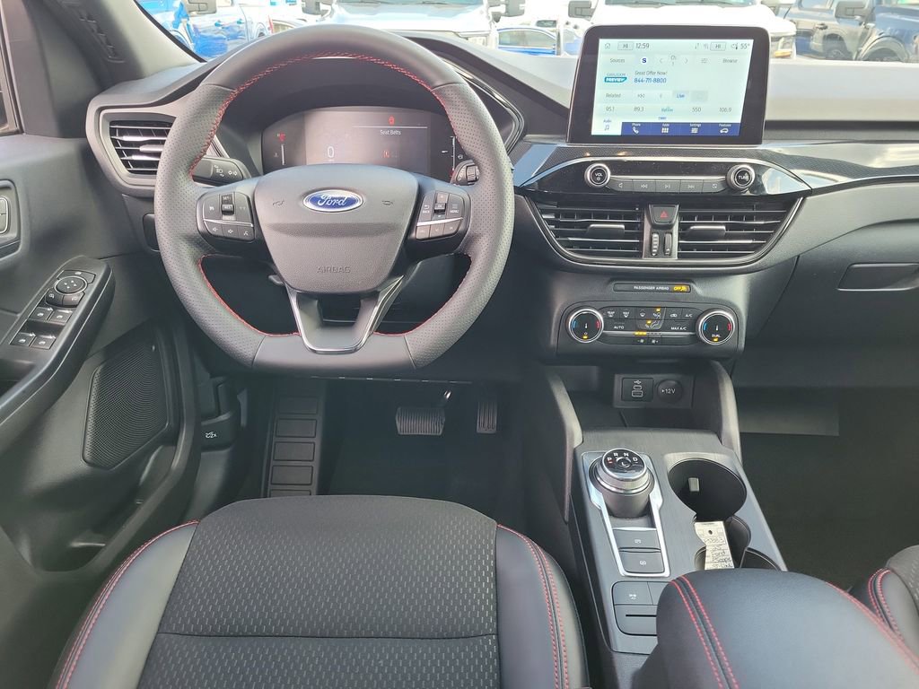 Certified 2025 Ford Escape ST-Line image 12
