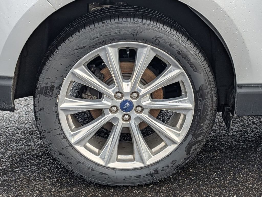Certified 2017 Ford Edge Titanium w/ Equipment Group 301A image 17