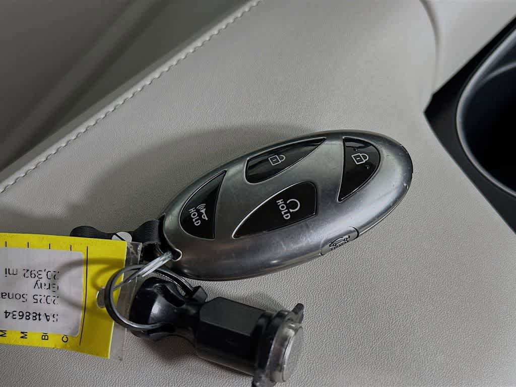 Used 2025 Hyundai Sonata SEL FWD image 20