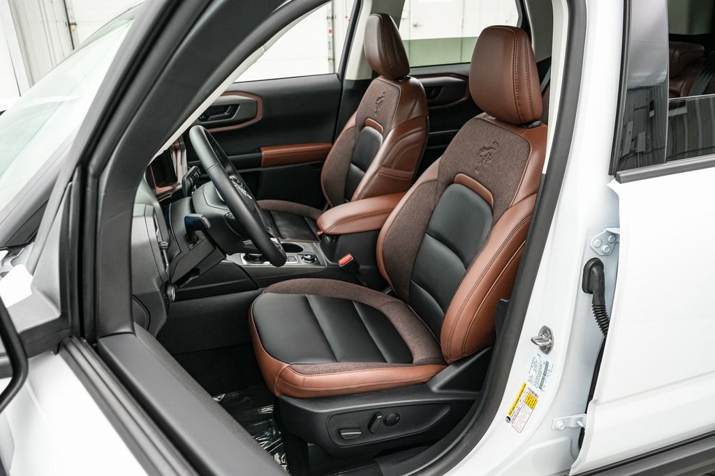 Certified 2025 Ford Bronco Sport Outer Banks w/ Outer Banks Tech Package+ image 12