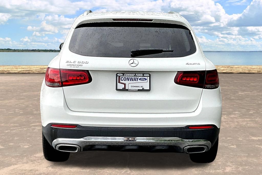 Used 2022 Mercedes-Benz GLC 300 4MATIC w/ Premium Package Lite image 7