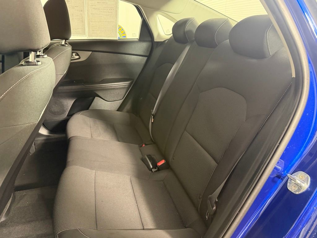 Used 2021 Kia Forte LXS FWD image 15
