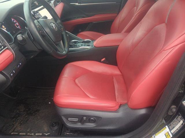 Used 2018 Toyota Camry XSE image 21