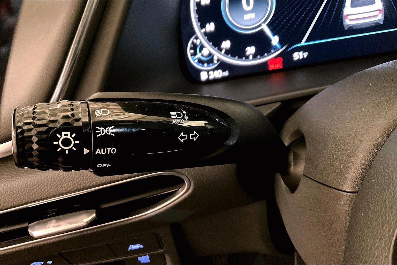 Used 2021 Hyundai Sonata SEL Plus w/ Tech Package image 30