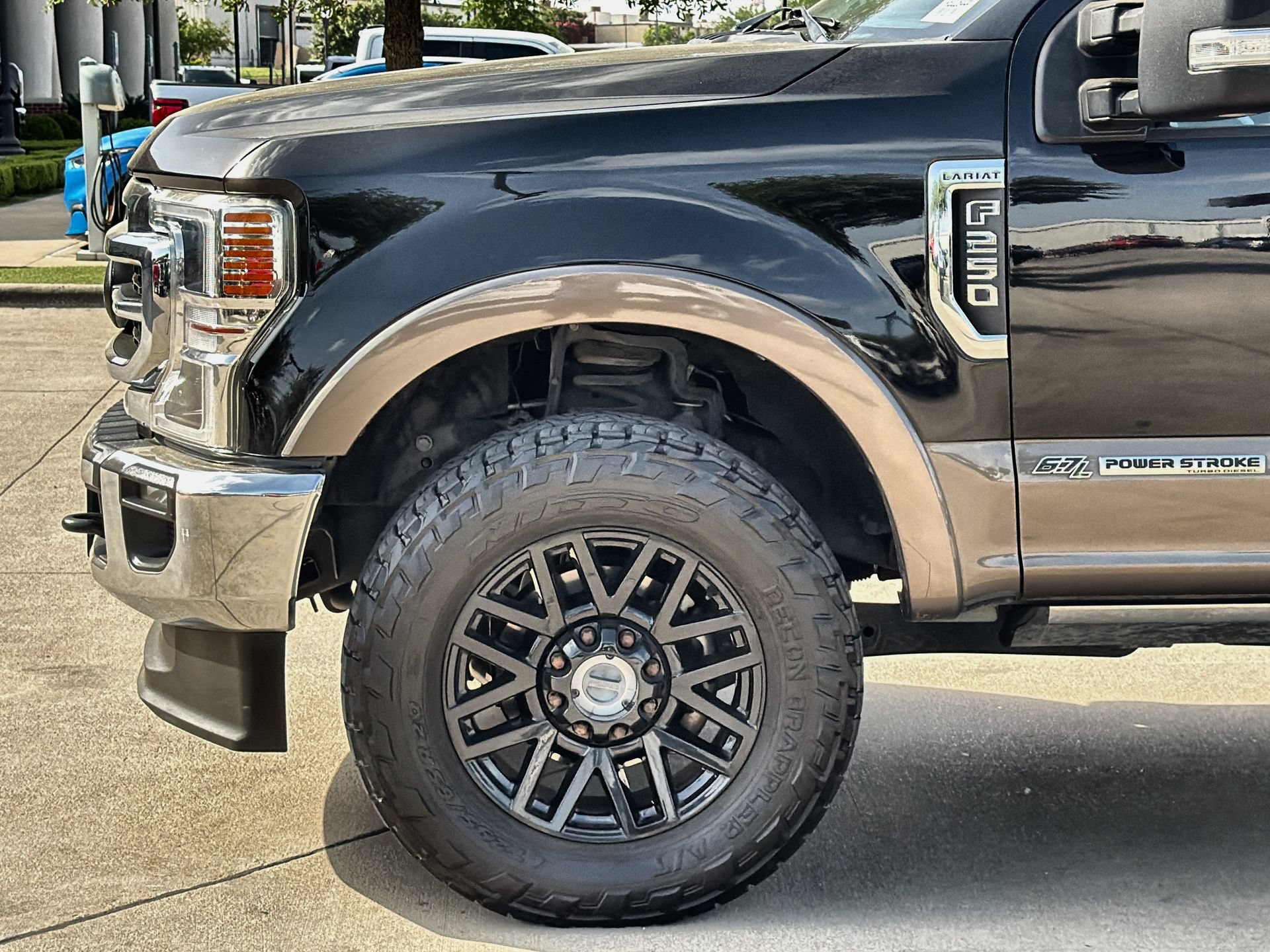 Certified 2022 Ford F250 Lariat w/ Lariat Ultimate Package AWD/4WD image 10