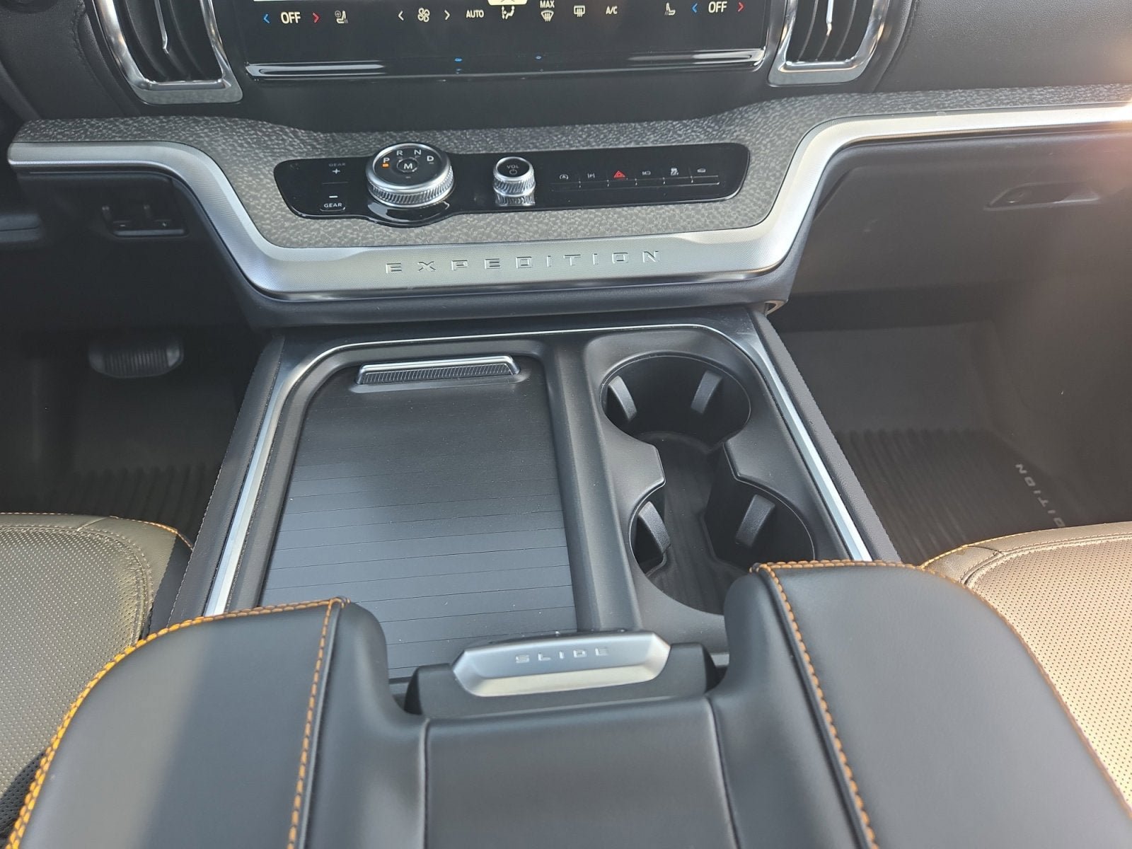 Certified 2025 Ford Expedition Tremor AWD/4WD image 21