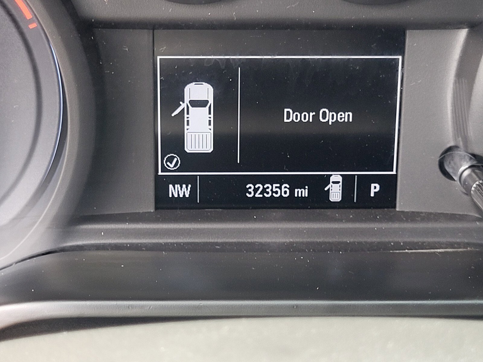 Used 2020 Chevrolet Silverado 1500 Custom w/ Infotainment Package image 28