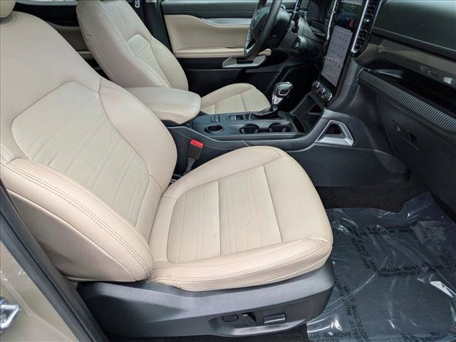 Certified 2025 Ford Ranger Lariat RWD image 20