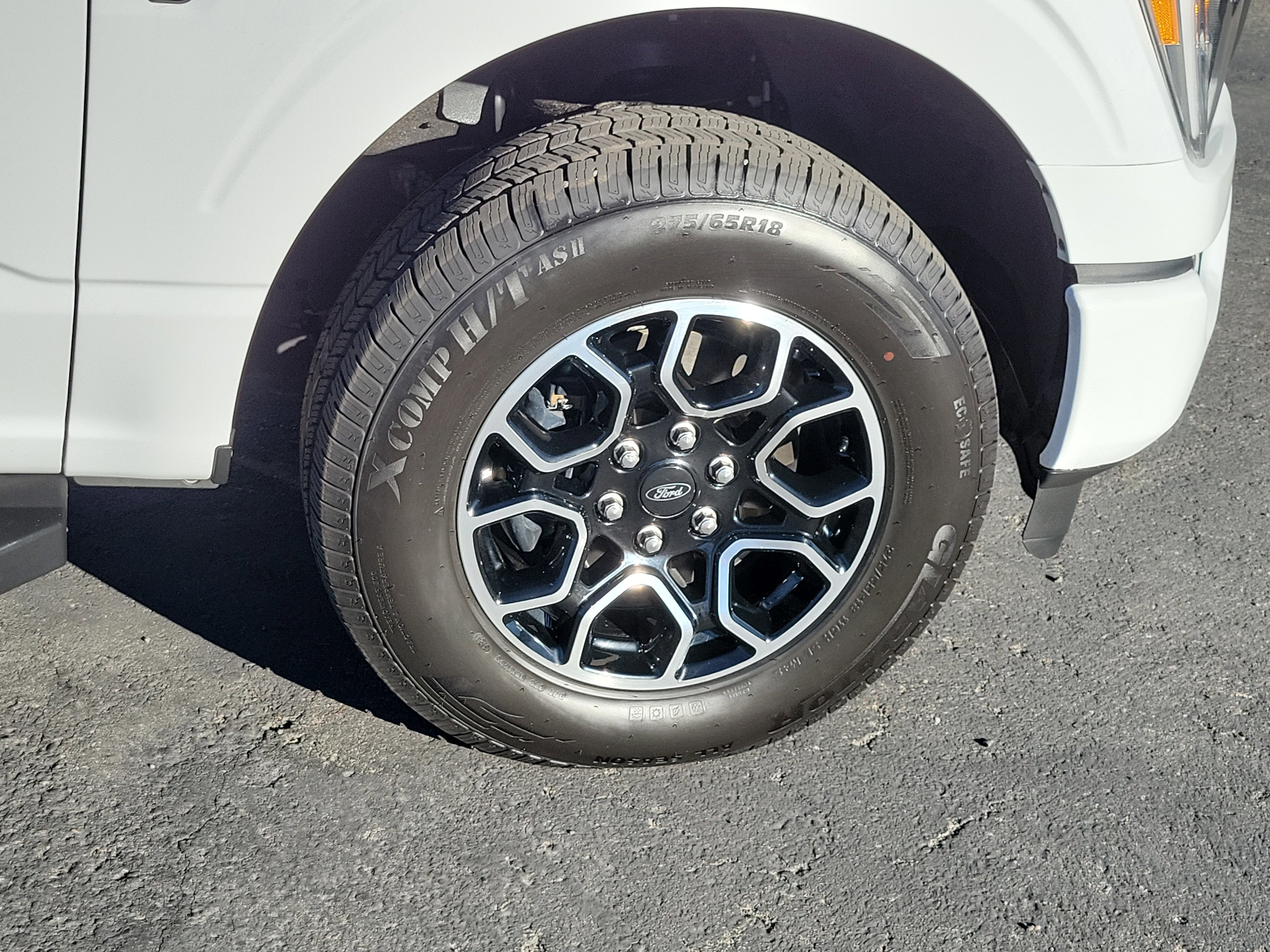 Certified 2022 Ford F150 Lariat w/ Max Trailer Tow Package image 16