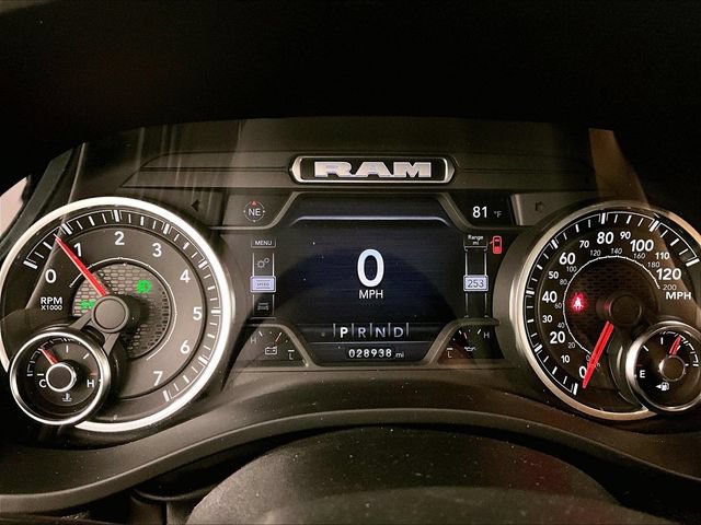 Used 2022 RAM 1500 Big Horn AWD/4WD image 19