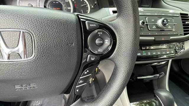 Used 2017 Honda Accord LX image 25