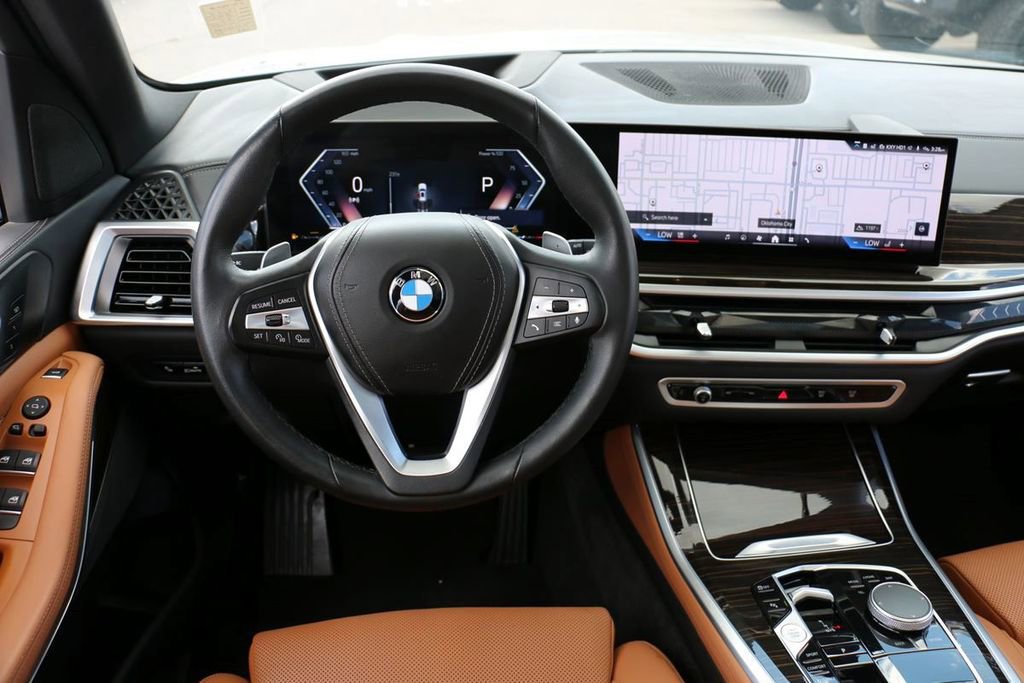 Used 2024 BMW X5 sDrive40i w/ Parking Assistance Package RWD image 25