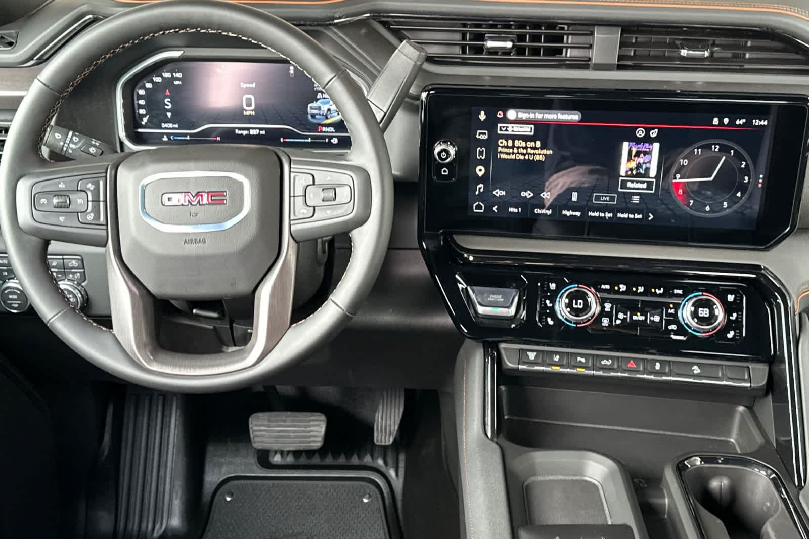 Used 2025 GMC Sierra 2500 AT4 AWD/4WD image 14
