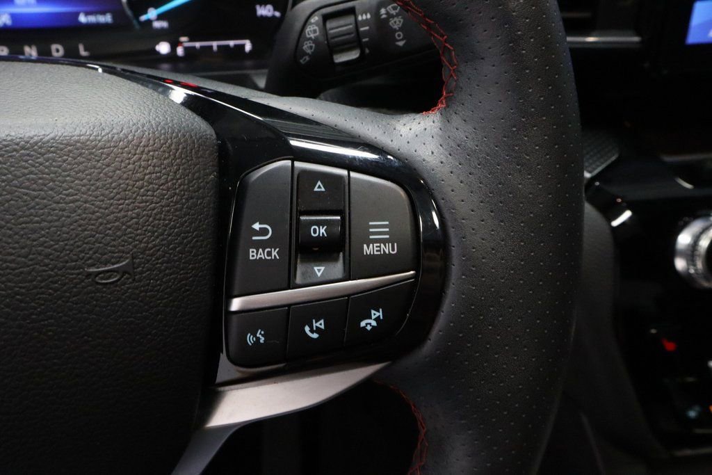 Certified 2024 Ford Explorer ST-Line w/ Class IV Trailer Tow Package image 30