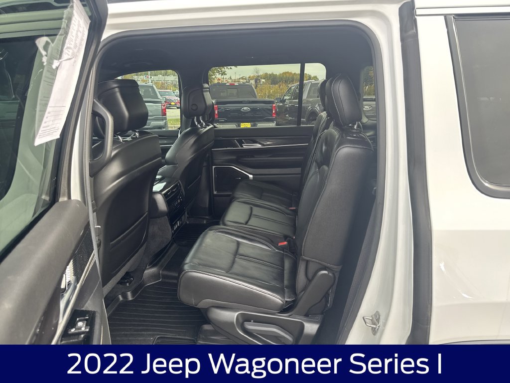 Used 2022 Jeep Wagoneer Series I AWD/4WD image 14