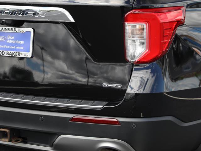 Certified 2021 Ford Explorer Limited w/ Hybrid Equipment Group 310A AWD/4WD image 8