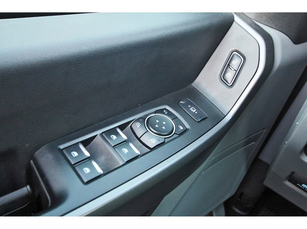 Certified 2025 Ford F250 XLT w/ FX4 Off-Road Package image 23