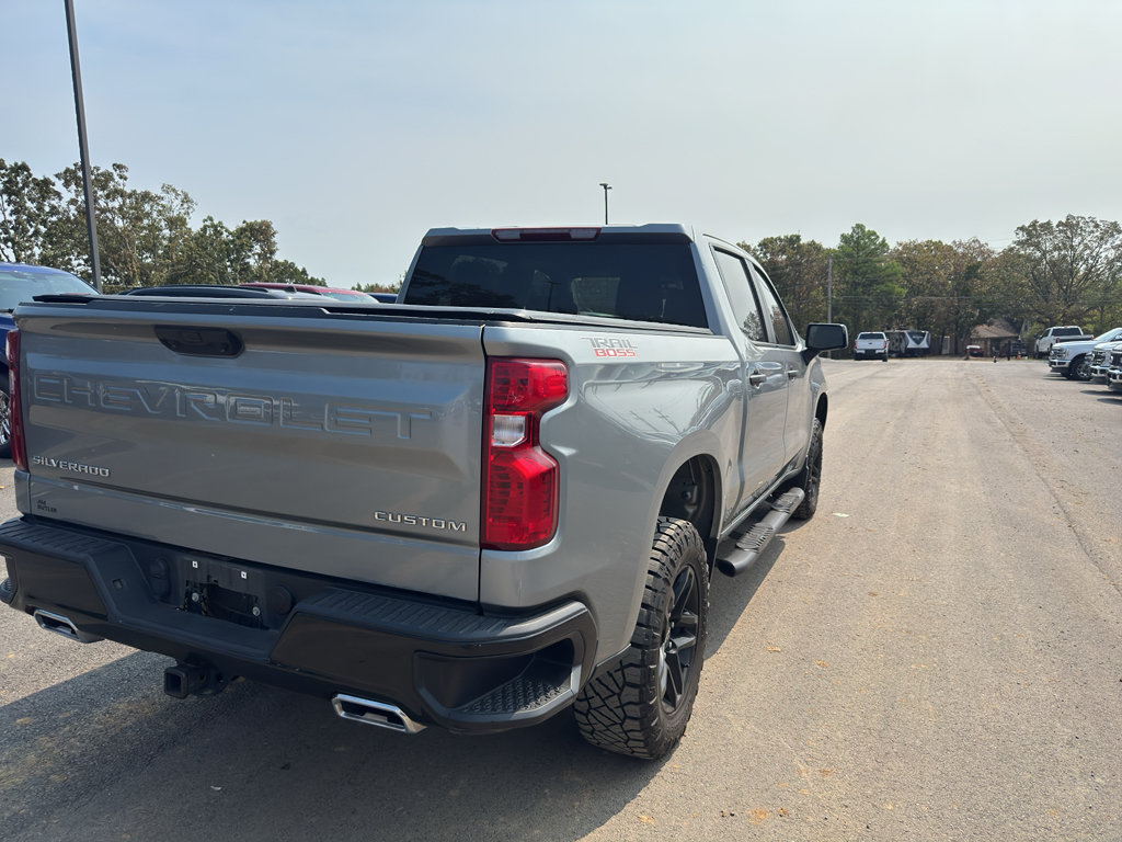 Used 2024 Chevrolet Silverado 1500 Custom Trail Boss AWD/4WD image 5