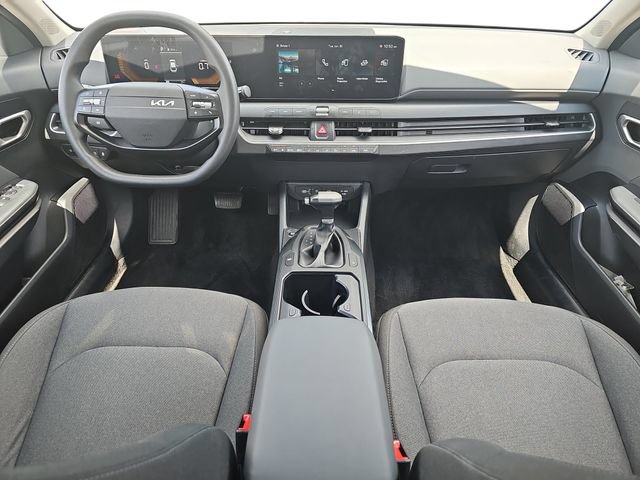 Used 2025 Kia K4 FWD image 11