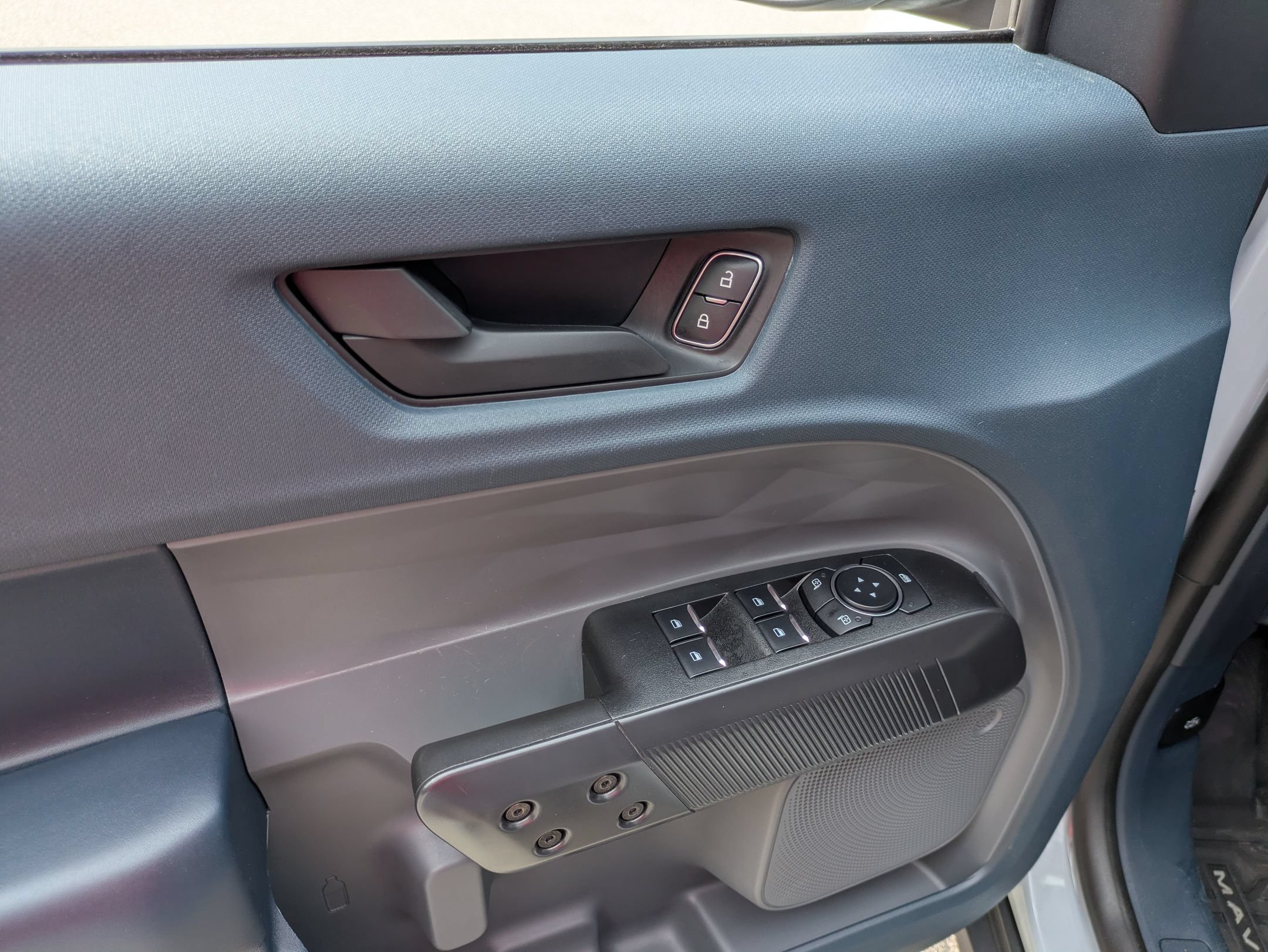 Certified 2025 Ford Maverick XLT AWD/4WD image 17