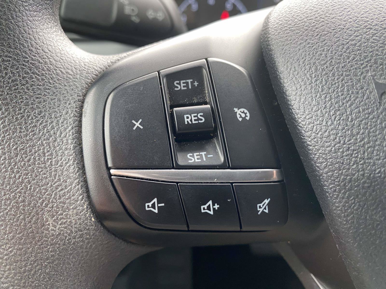 Certified 2024 Ford Maverick XL FWD image 20