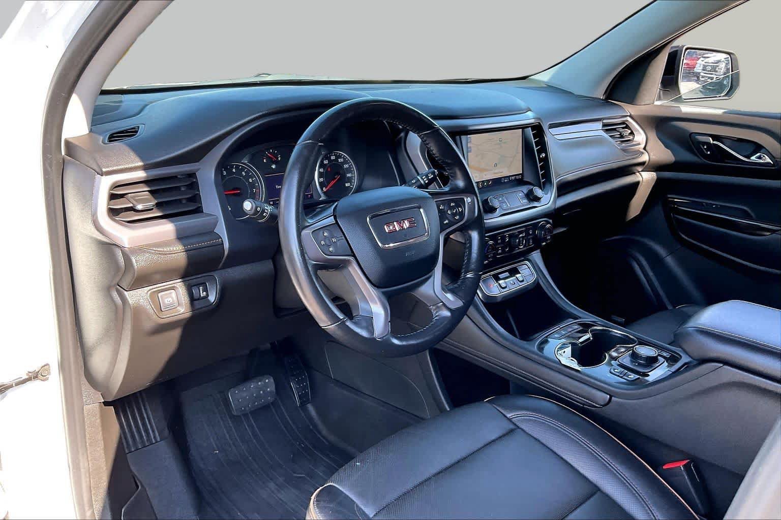 Used 2020 GMC Acadia AT4 w/ Trailering Package AWD/4WD image 16