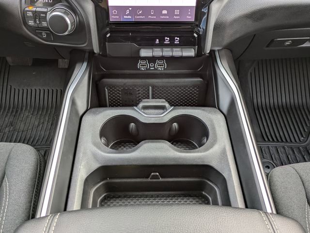 Used 2025 RAM 1500 Big Horn AWD/4WD image 19