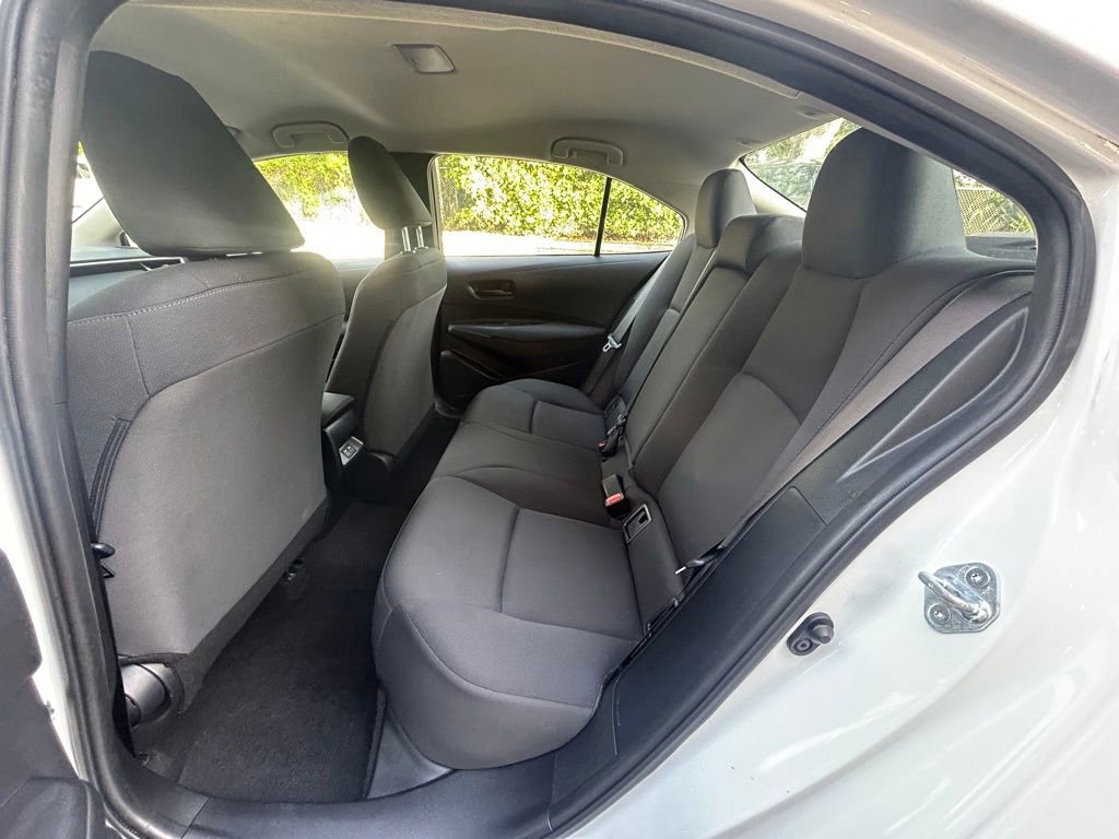 Used 2024 Toyota Corolla LE image 29